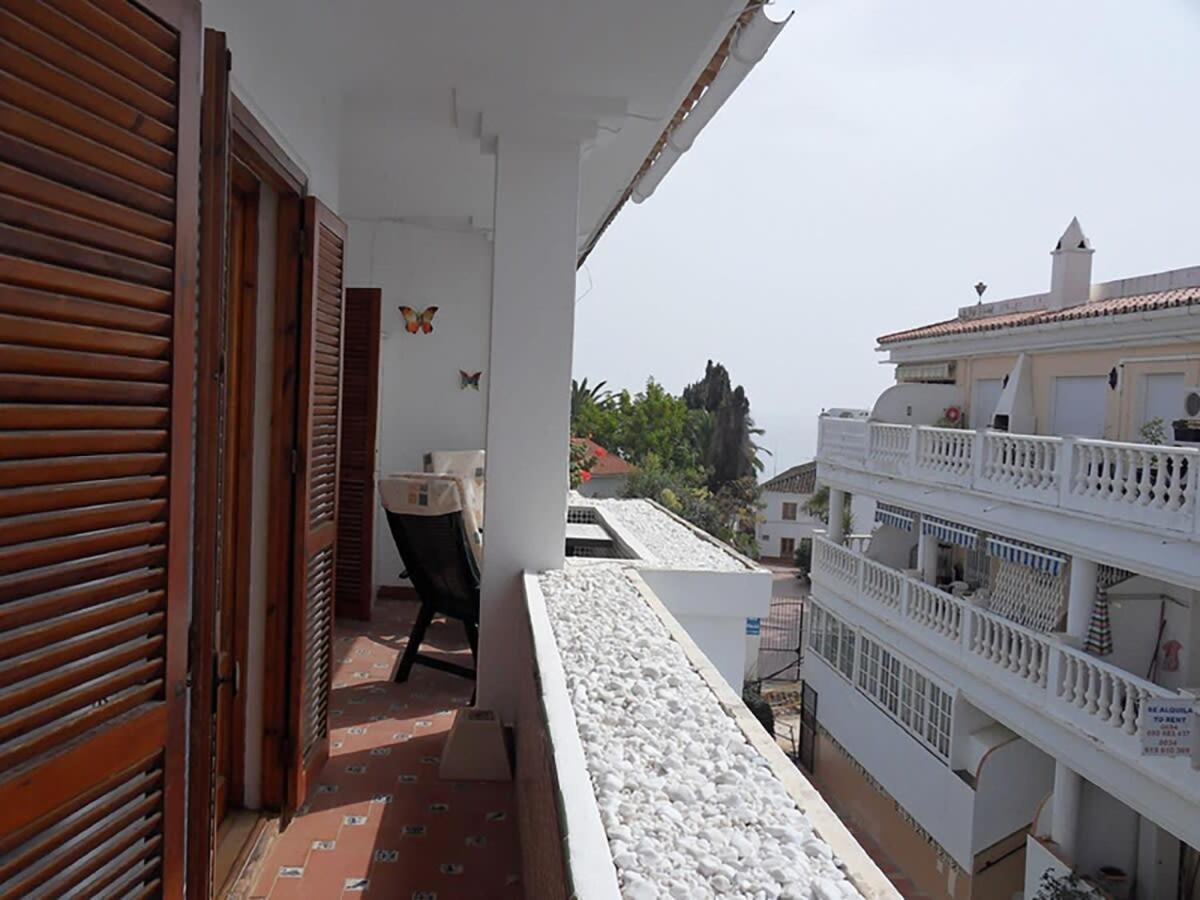 Apts Burriana Nerja Zewnętrze zdjęcie